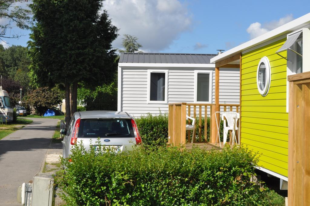 Camping Paris Beau Village Villiers-sur-Orge Exterior photo